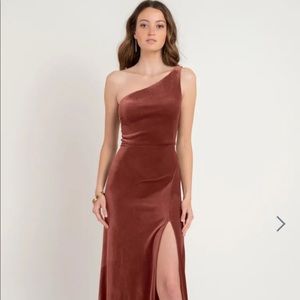 BHLDN Jenny Yoo Cybill Velvet Bridesmaid Dress in English Rose (Size 2)